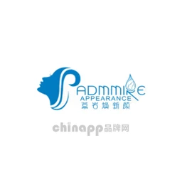 慕岩